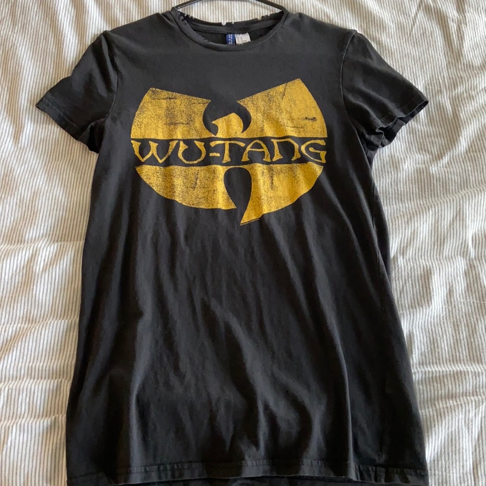 EUC Wu-tang band tshirt size XS mens/ size S women